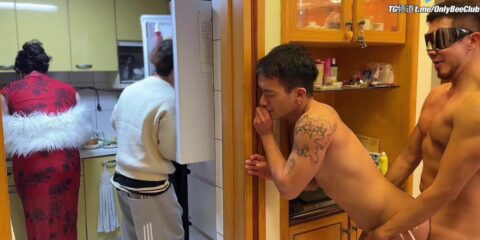 My brother seduced the new daddy to fuck him and